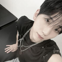 keikilani cloud/nya/they, drummer of SOUR CANDY [SFW]