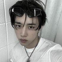 jeongseok he/they, no specific au