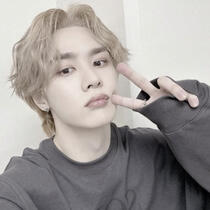 xinfeng he/him, ur dad-friend